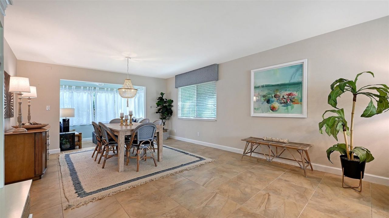 576 Sutton Place, Longboat Key, FL 34228 Photo