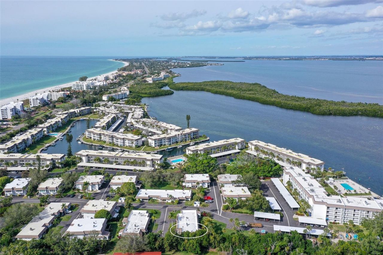 576 Sutton Place, Longboat Key, FL 34228 Photo