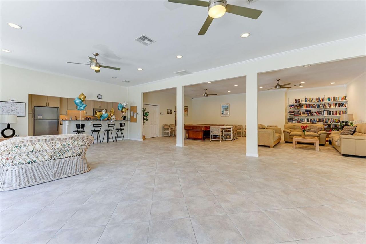 576 Sutton Place, Longboat Key, FL 34228 Photo