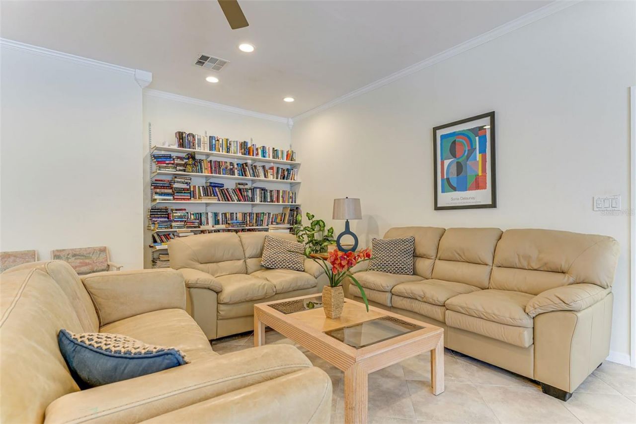 576 Sutton Place, Longboat Key, FL 34228 Photo