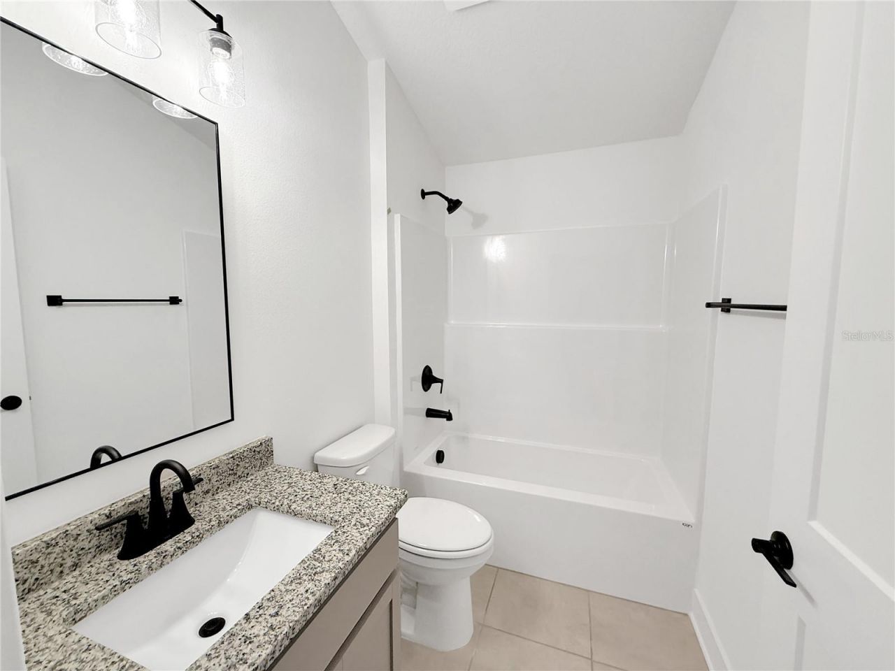 1650 Ann Rose Way, Leesburg, FL 34748 Photo