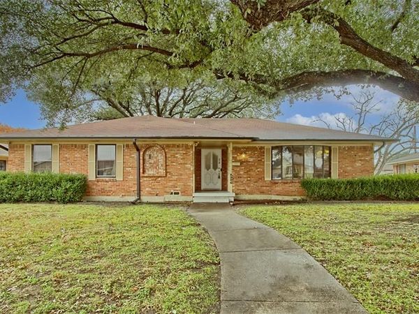 6906 Kiva Lane , Dallas, TX 75227