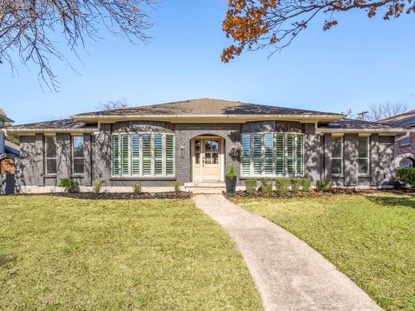 9376 Briarhurst Drive, Dallas, TX 75243