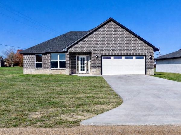 101 Baker B Ranch Road, Trinidad, TX 75163