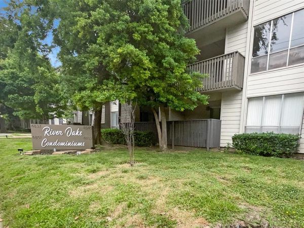 4851 Cedar Springs Road, Unit 281, Dallas, TX 75219