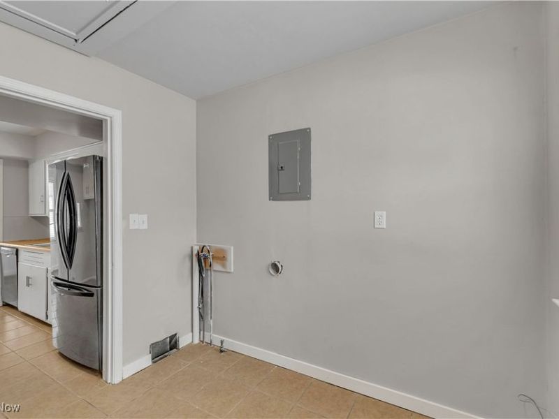 595 Oakmoor Road, Bay Village, OH 44140 Photo 16