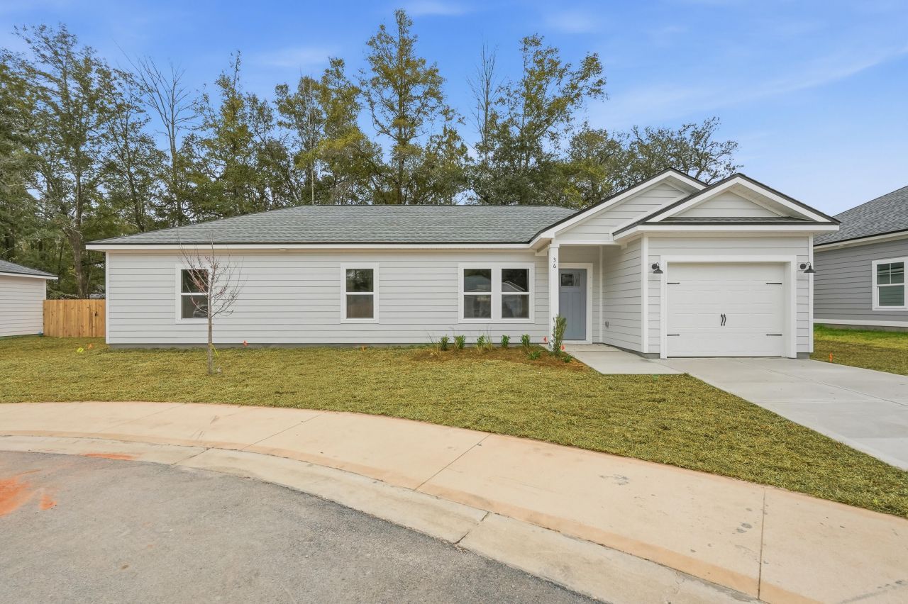 36 Shebbi Lane, Freeport, FL 32439 Main Photo
