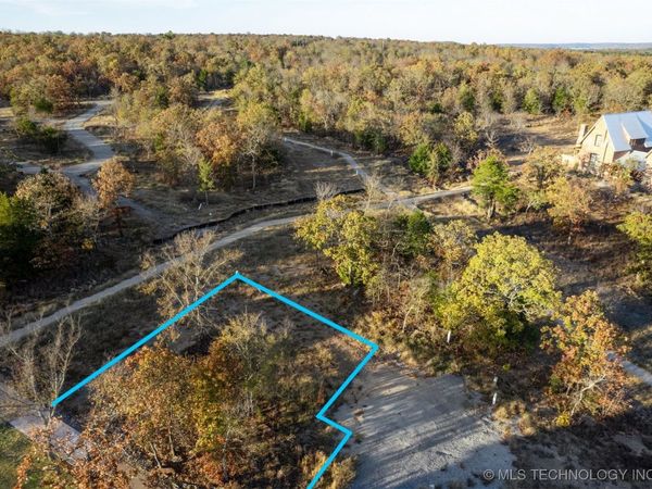 105 Ridgeline Road , Carlton Landing, OK 74432