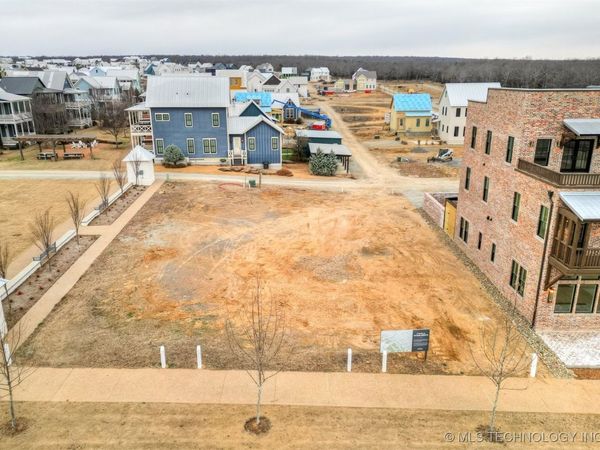 47 Water Street , Carlton Landing, OK 74432