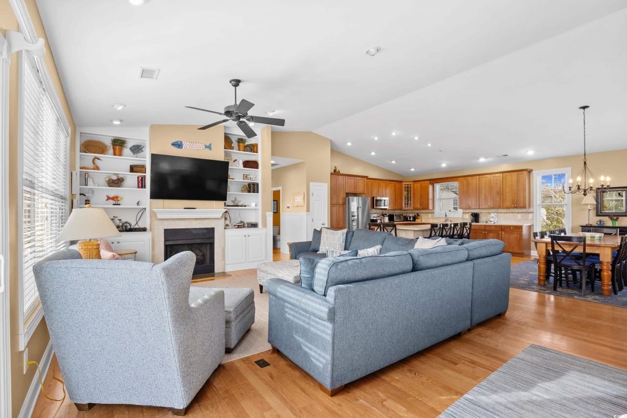 69 Belvedere Ln. Photo 17