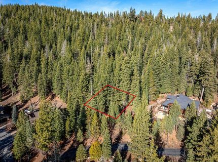 202 Hidden Lake Loop, Olympic Valley, CA 96146 Photo