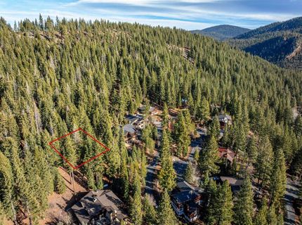 202 Hidden Lake Loop, Olympic Valley, CA 96146 Photo