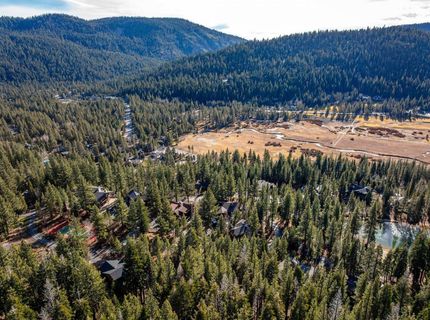 202 Hidden Lake Loop, Olympic Valley, CA 96146 Photo