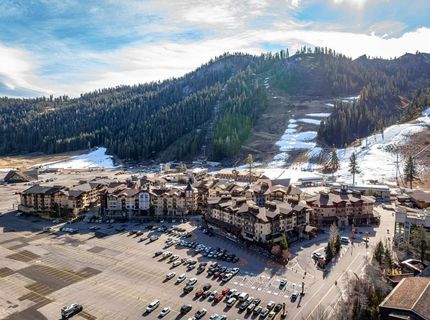 202 Hidden Lake Loop, Olympic Valley, CA 96146 Photo
