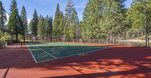 202 Hidden Lake Loop, Olympic Valley, CA 96146 Photo