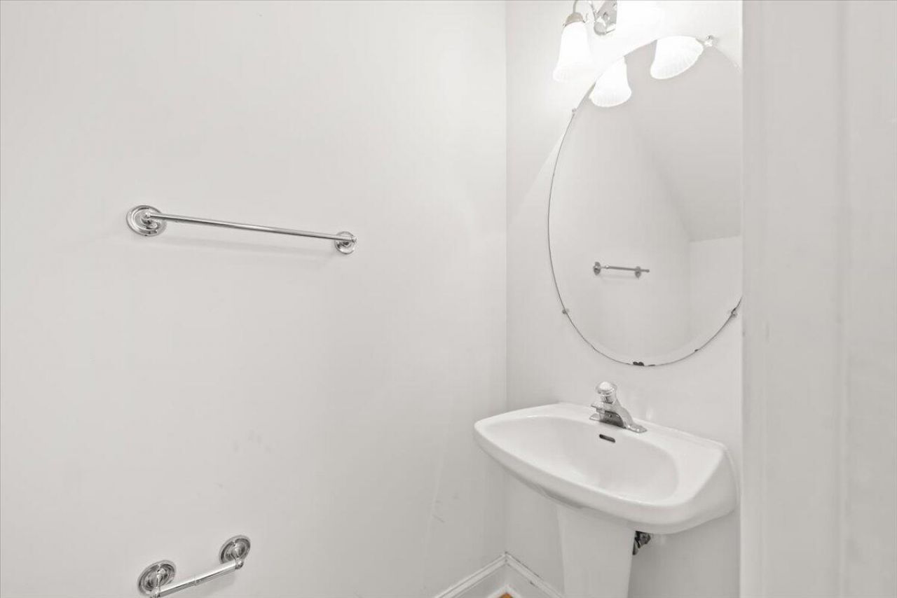 1545 Ashley River Road Photo 8