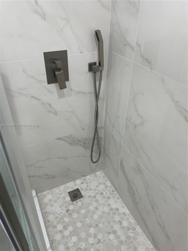 3801 S Ocean Dr , Unit 11T, Lauderdale by the Sea, FL 33019 Photo