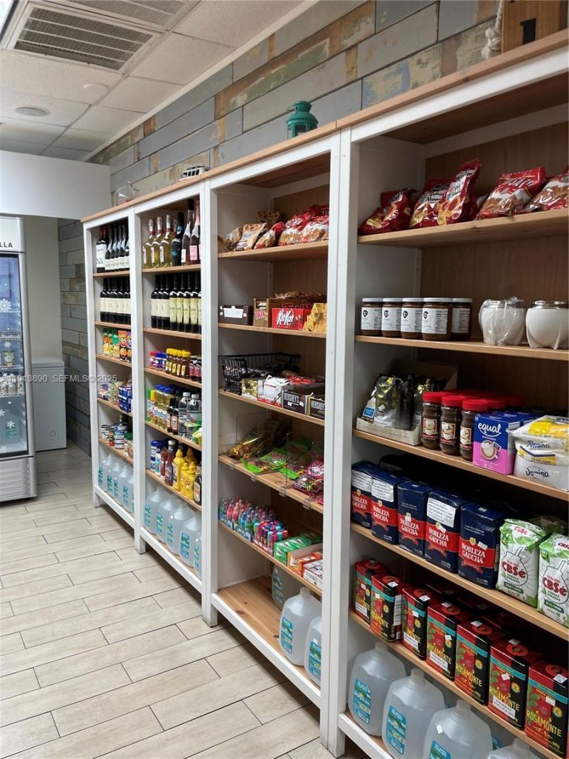 3801 S Ocean Dr , Unit 11T, Lauderdale by the Sea, FL 33019 Photo