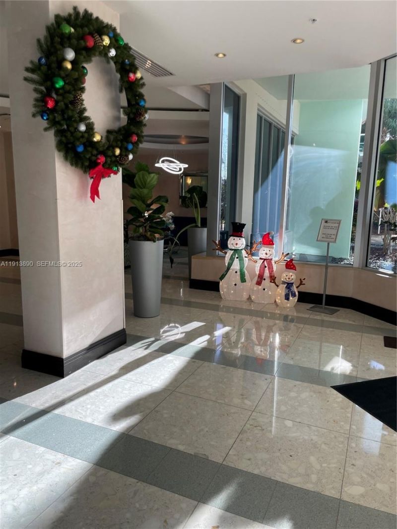 3801 S Ocean Dr , Unit 11T, Lauderdale by the Sea, FL 33019 Photo