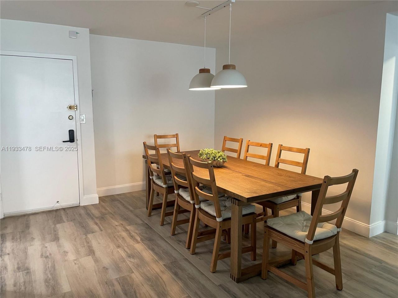 2030 S Ocean Dr , Unit 805, Hallandale Beach, FL 33009 Photo