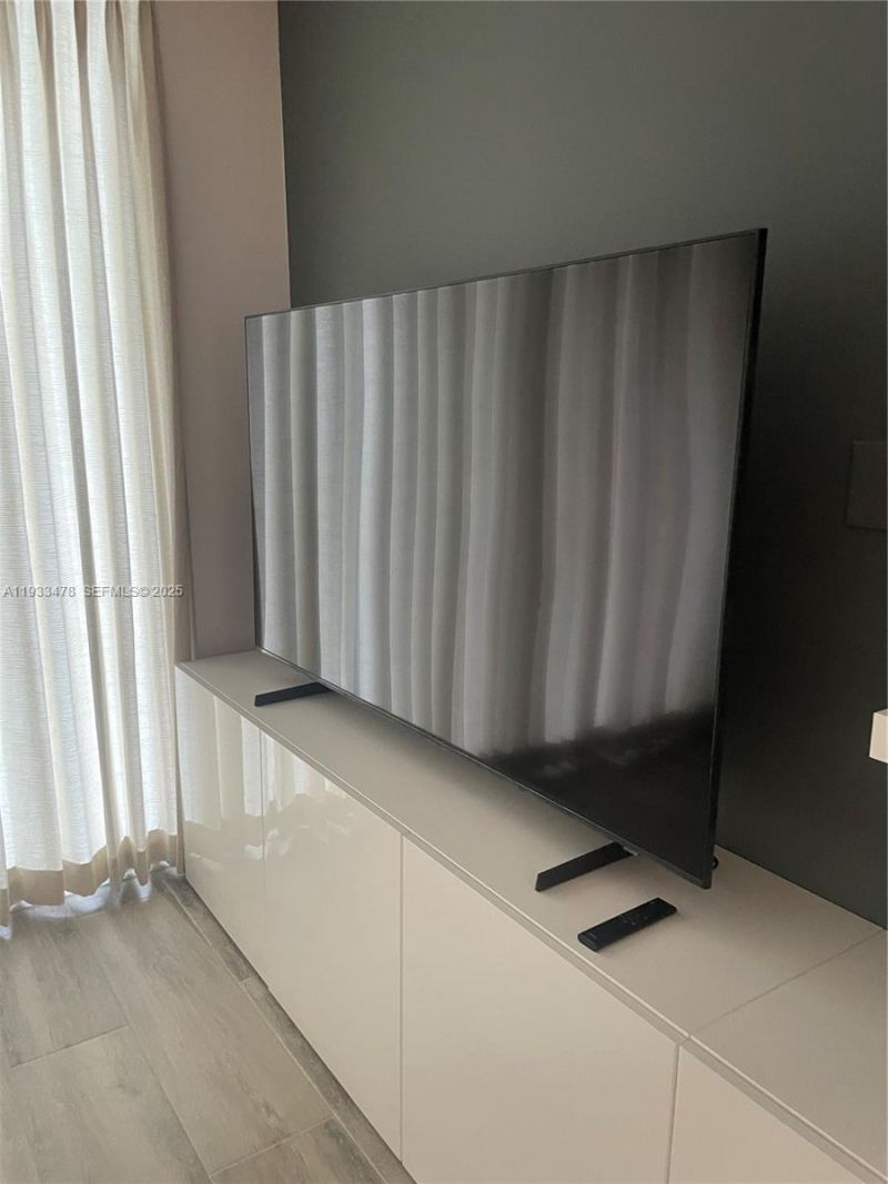 2030 S Ocean Dr , Unit 805, Hallandale Beach, FL 33009 Photo