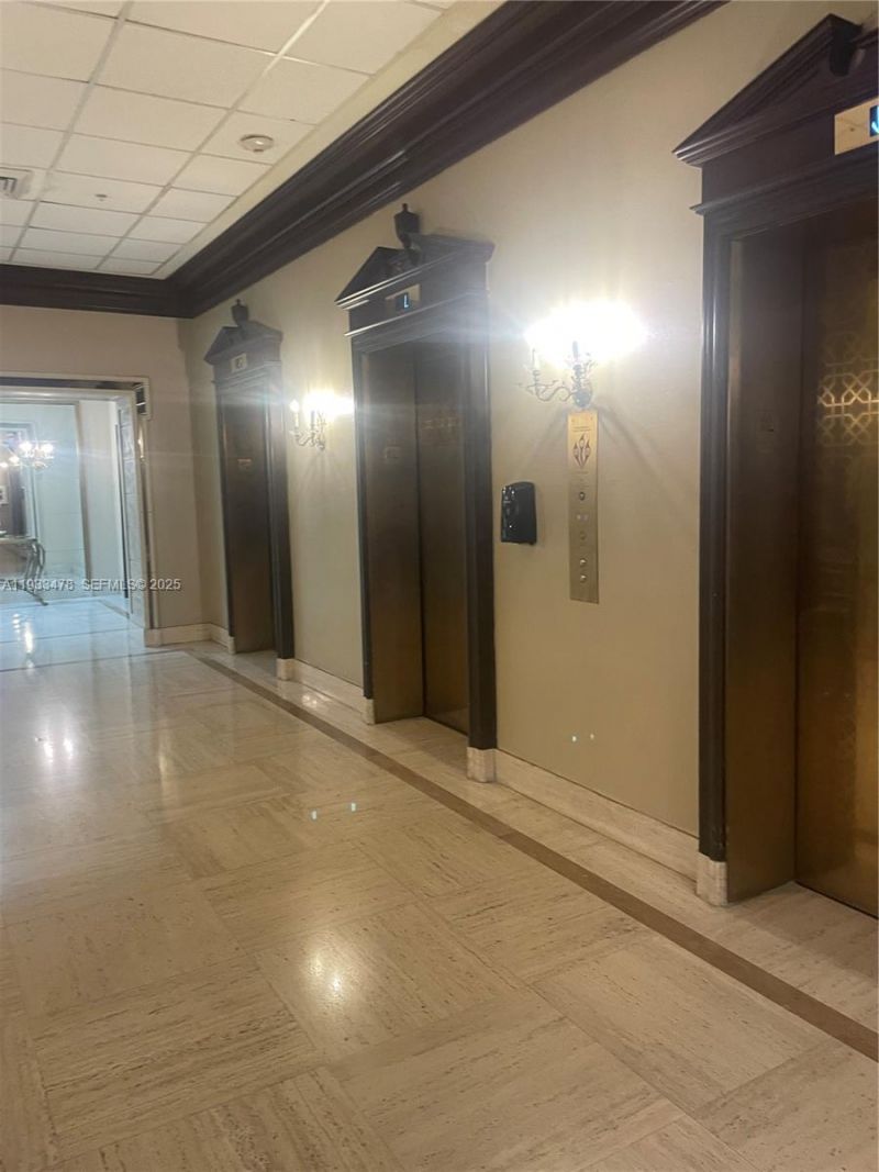 2030 S Ocean Dr , Unit 805, Hallandale Beach, FL 33009 Photo