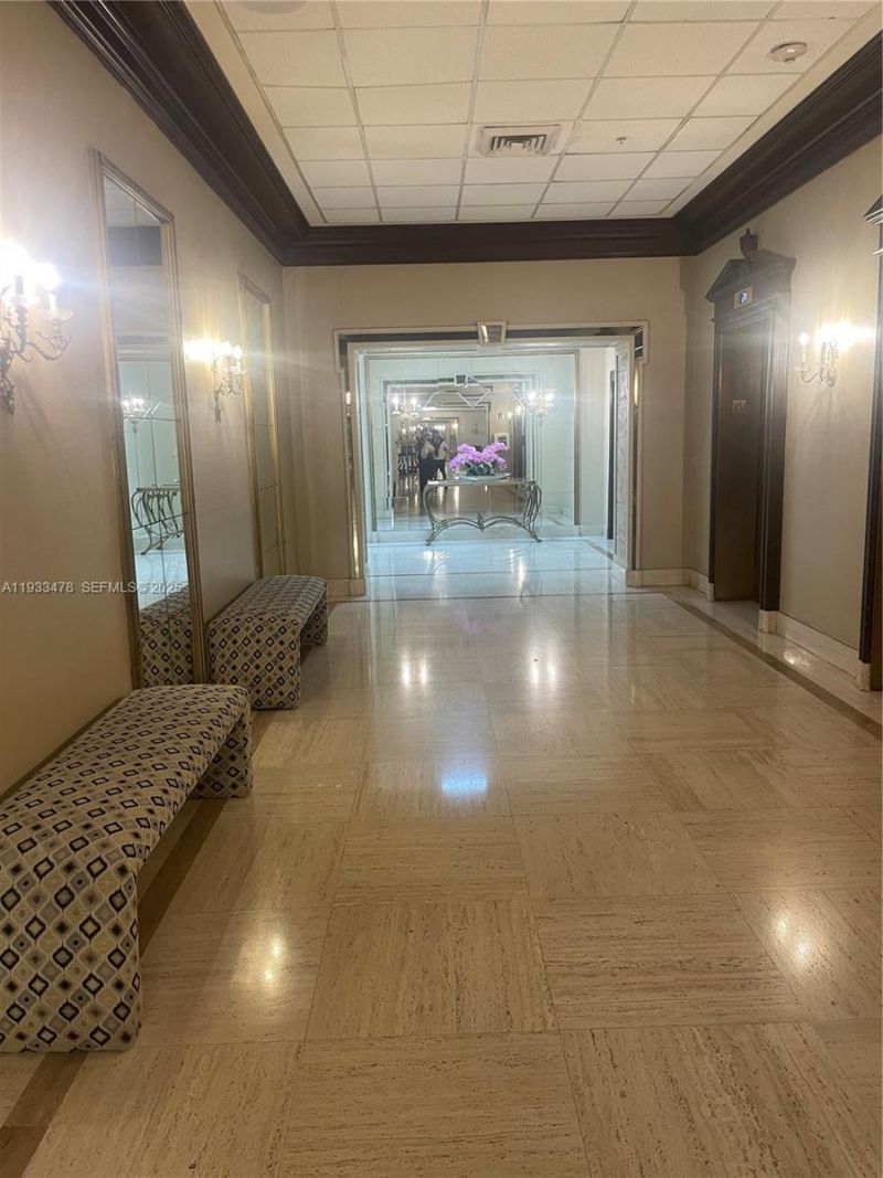 2030 S Ocean Dr , Unit 805, Hallandale Beach, FL 33009 Photo