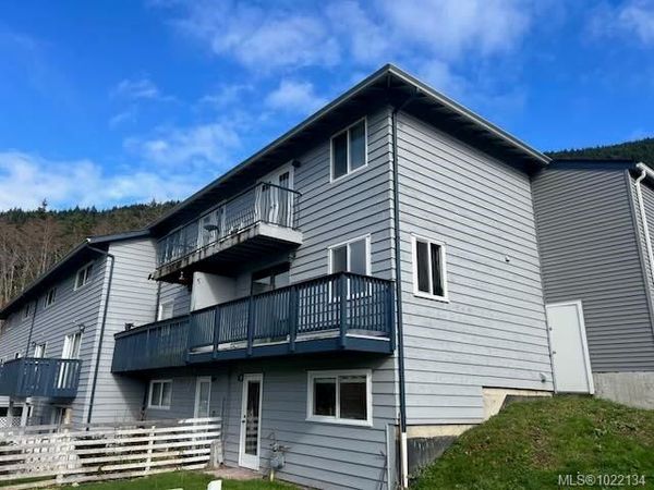 101 McKay Cres, Port Alice, BC V0N 2R0