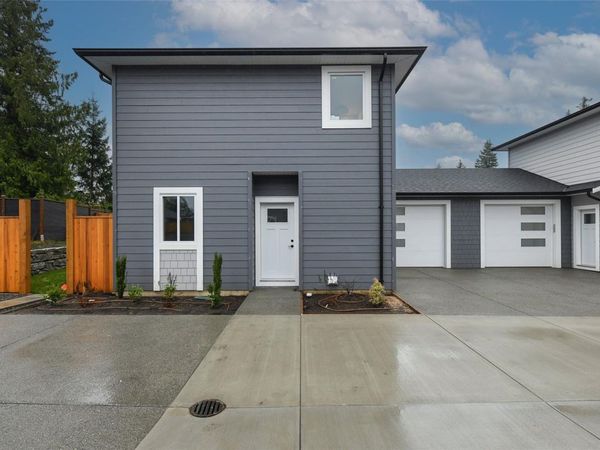 2317 McDonald Rd, Unit #B, Comox, BC V9M 0C8