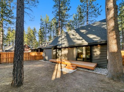2139 Lukins Way, South Lake Tahoe, CA 96150 Photo
