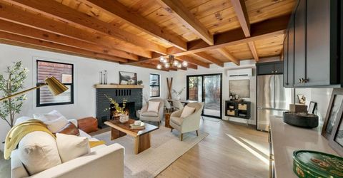 2139 Lukins Way, South Lake Tahoe, CA 96150 Photo