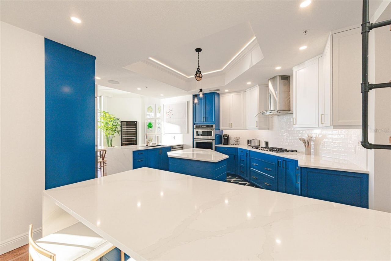 1300 Benjamin Franklin Drive, Unit 1005, Sarasota, FL 34236 Photo