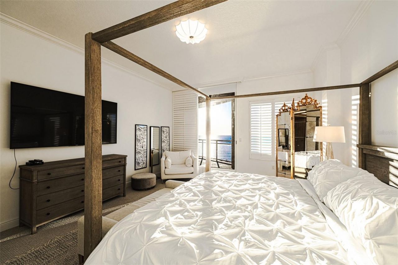 1300 Benjamin Franklin Drive, Unit 1005, Sarasota, FL 34236 Photo