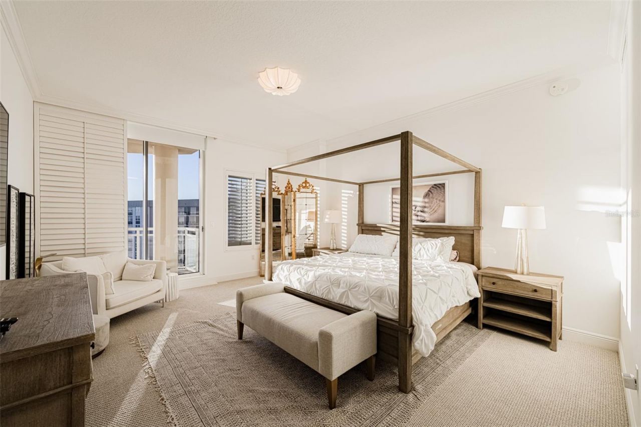 1300 Benjamin Franklin Drive, Unit 1005, Sarasota, FL 34236 Photo