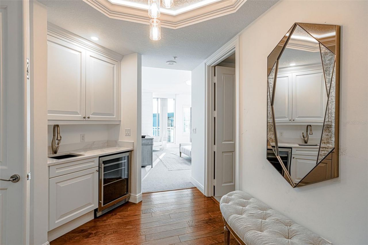 1300 Benjamin Franklin Drive, Unit 1005, Sarasota, FL 34236 Photo