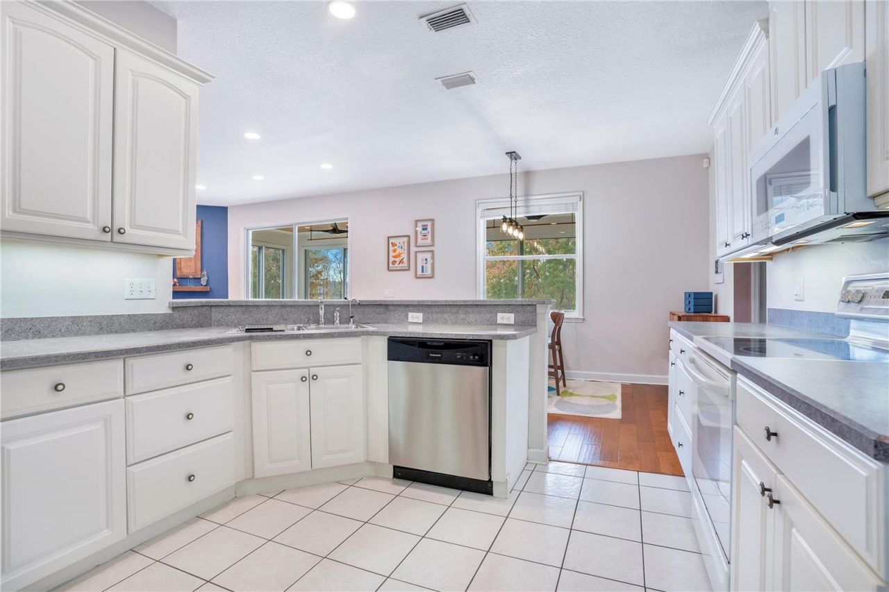 8400 Vintage Drive, Orlando, FL 32835 Photo