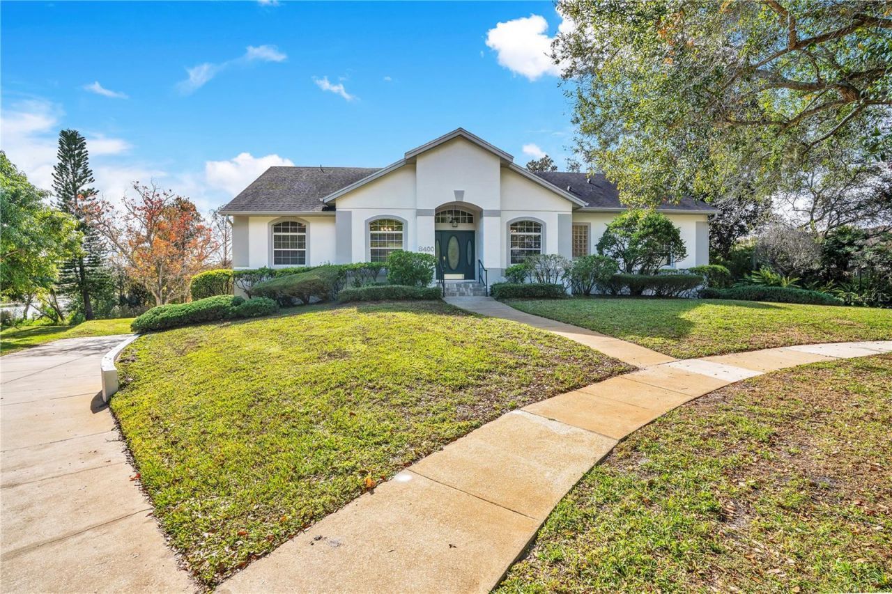 8400 Vintage Drive, Orlando, FL 32835 Photo