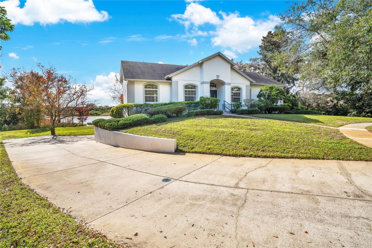 8400 Vintage Drive, Orlando, FL 32835 Photo