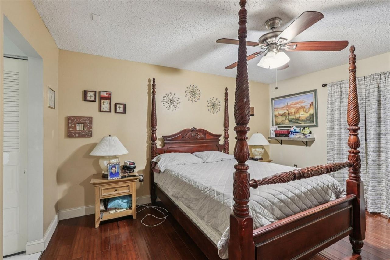 5575 58th Street N, Kenneth City, FL 33709 Photo