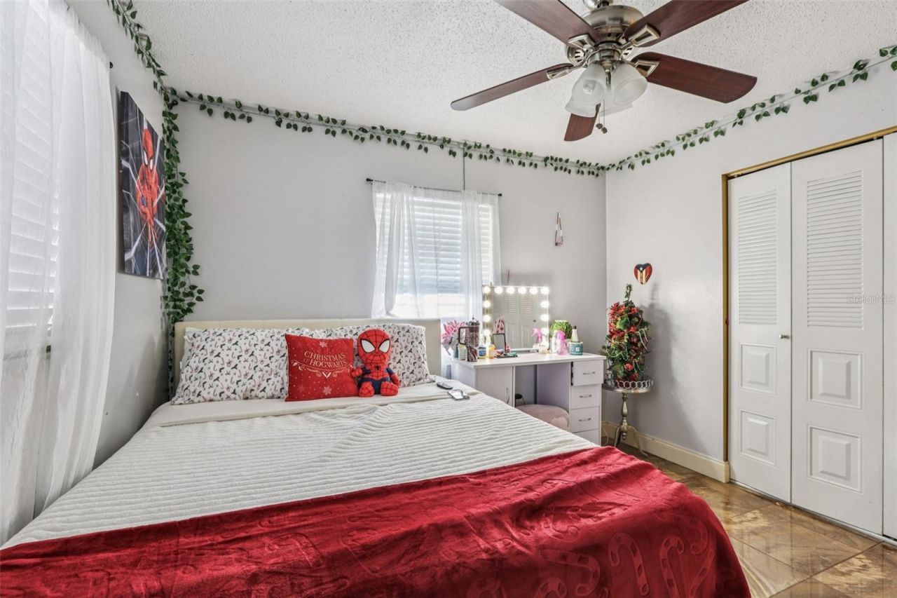 5575 58th Street N, Kenneth City, FL 33709 Photo