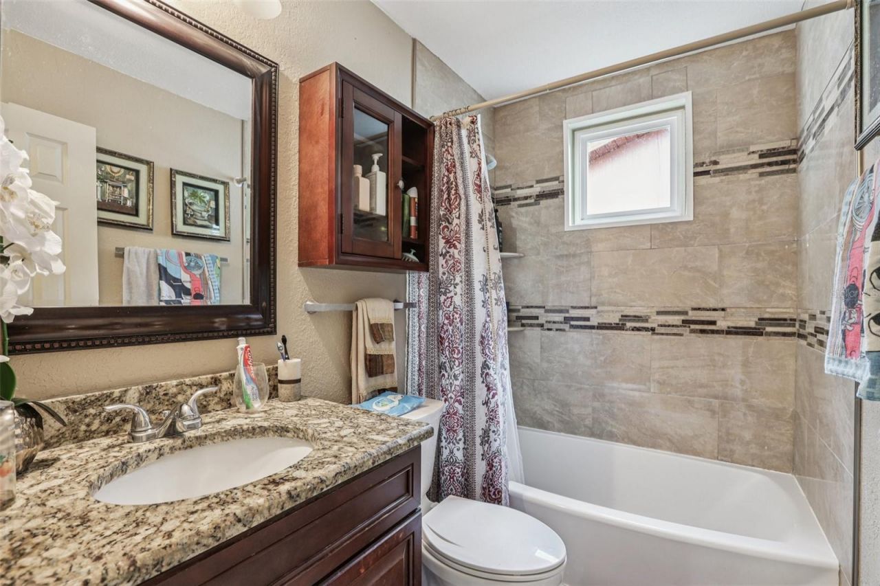 5575 58th Street N, Kenneth City, FL 33709 Photo