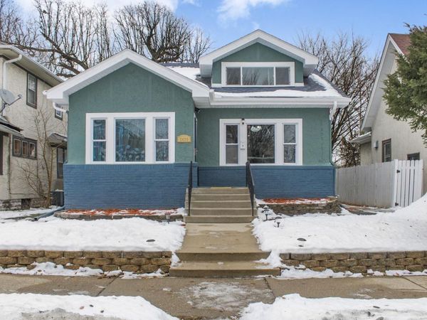 3430 Humboldt Avenue N, Minneapolis, MN 55412