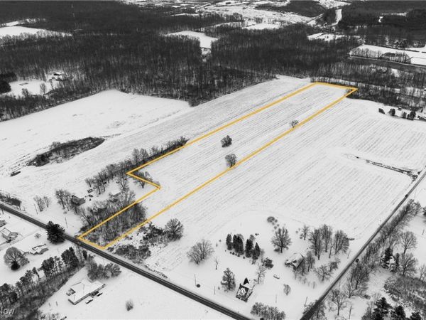 Struthers Road, Poland, OH 44514