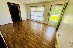 704 W Alder St. photo 4