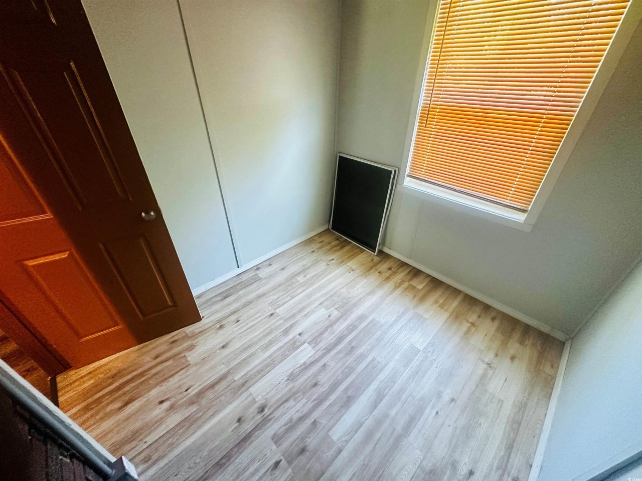 704 W Alder St. Photo 9