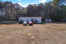 3796 Old Reaves Ferry Rd. photo 4