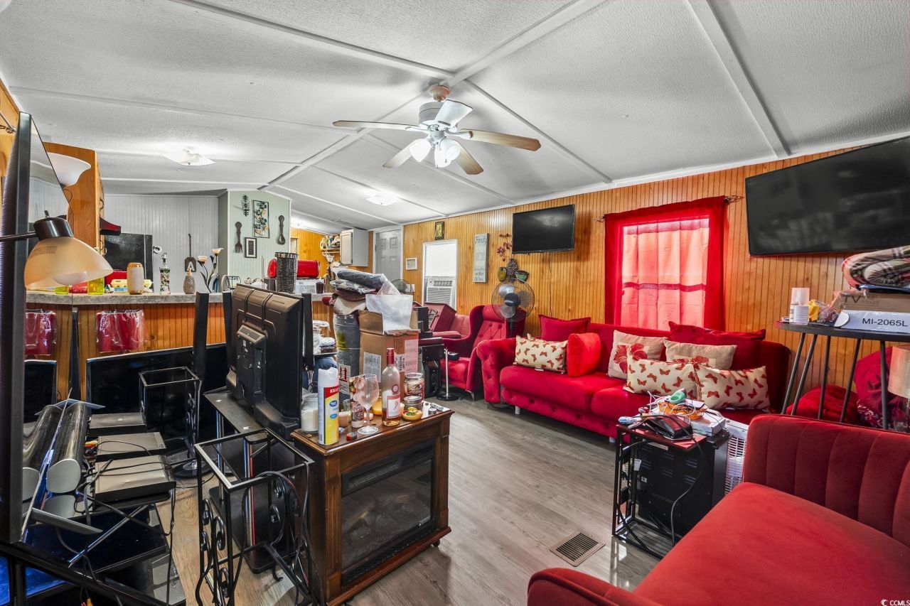 3796 Old Reaves Ferry Rd. Photo 21