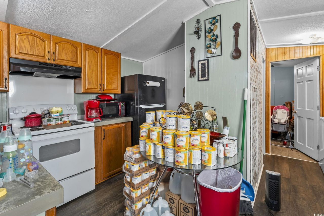 3796 Old Reaves Ferry Rd. Photo 30