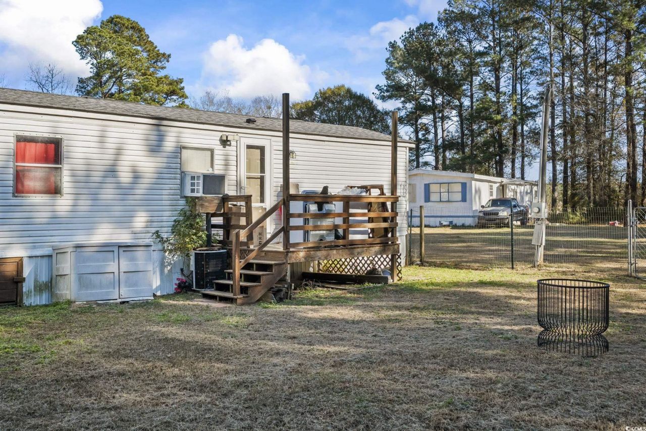 3796 Old Reaves Ferry Rd. Photo 34