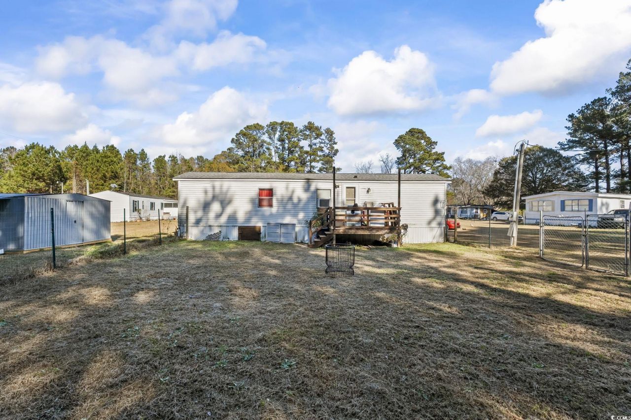 3796 Old Reaves Ferry Rd. Photo 35